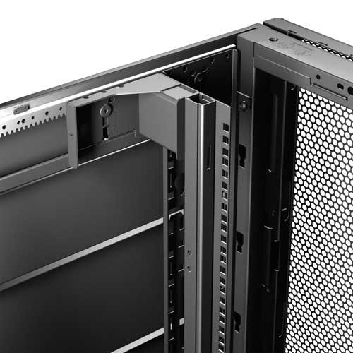 APC NetShelter SX 42U 750mm(b) x 1070mm(d) 19" IT rack, netwerkbehuizing met zijpanelen, zwart - Image 4