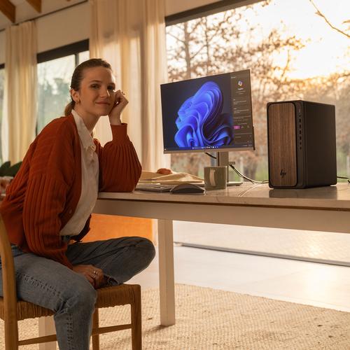 HP OmniDesk M03-0030nd PC Intel Core Ultra 7 265 16 GB DDR5-SDRAM 1 TB SSD Windows 11 Home Tower AI PC Hout, Zwart - Image 7