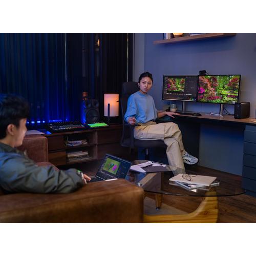 HP ZBook Ultra 14 G1a Copilot+ PC AMD Ryzen AI Max PRO 390 Mobiel werkstation 35,6 cm (14") Touchscreen 2.8K 32 GB LPDDR5x-SDRAM 1 TB SSD Wi-Fi 7 (802.11be) Windows 11 Pro AI Workstation, AI PC Zilver - Image 3